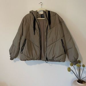 ZARA Women’s Puffer: Size XS